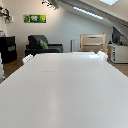 Très bel appartement climatisé situé à coté de la gare et centre ville Périgueux Esterno foto