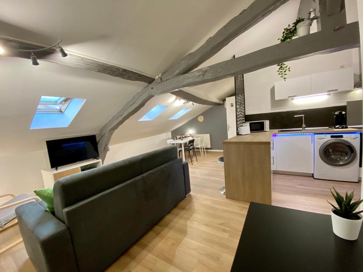Très bel appartement climatisé situé à coté de la gare et centre ville Périgueux Esterno foto