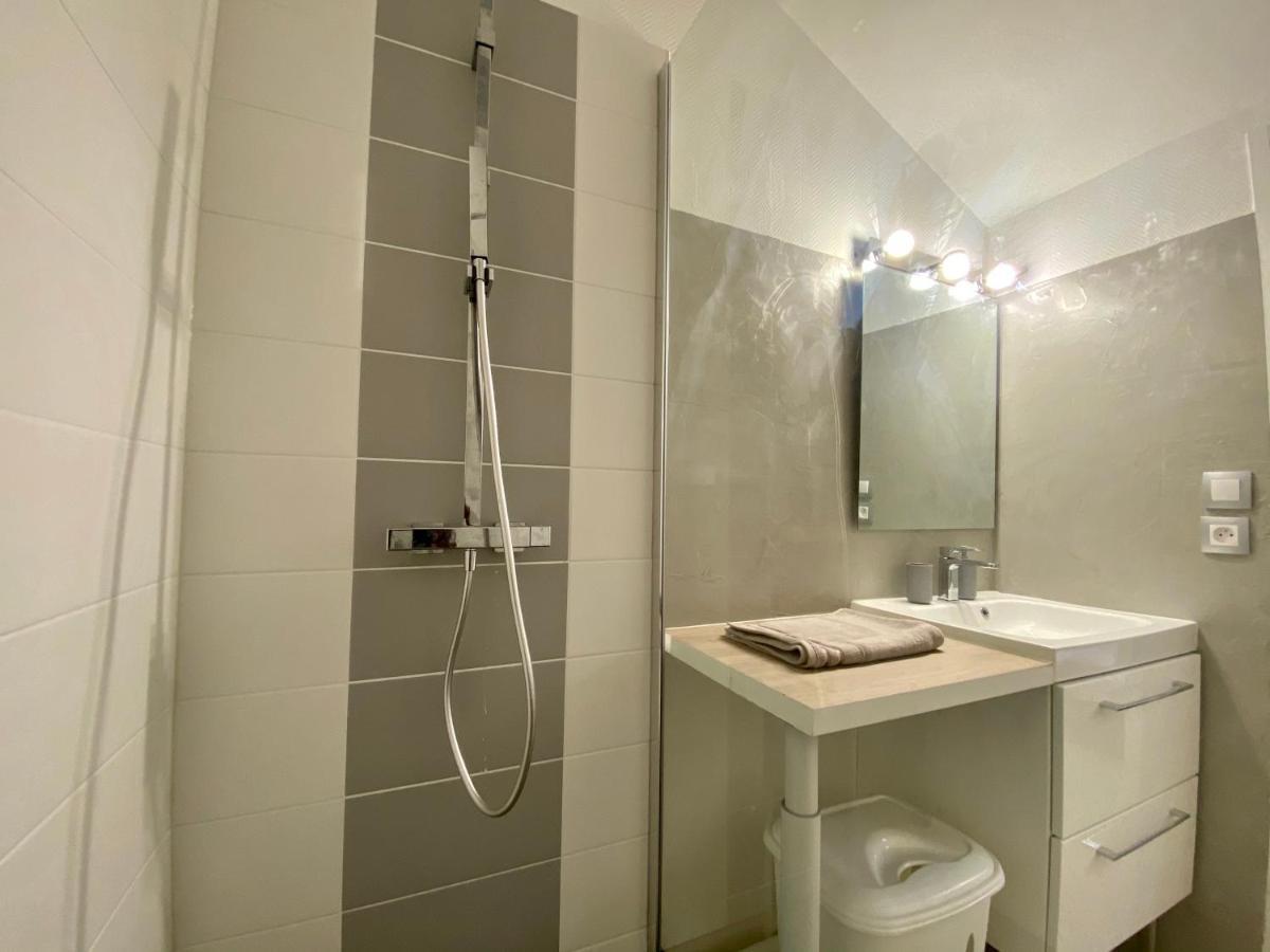 Très bel appartement climatisé situé à coté de la gare et centre ville Périgueux Esterno foto