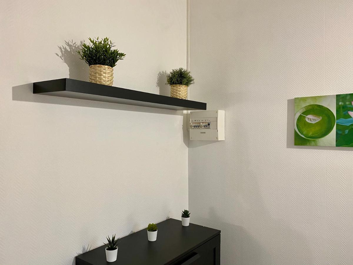 Très bel appartement climatisé situé à coté de la gare et centre ville Périgueux Esterno foto