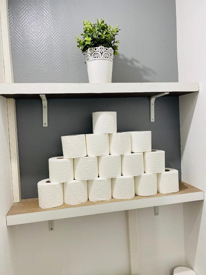 Très bel appartement climatisé situé à coté de la gare et centre ville Périgueux Esterno foto