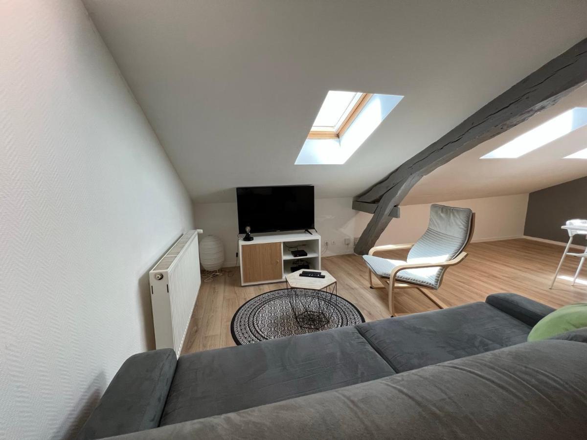 Très bel appartement climatisé situé à coté de la gare et centre ville Périgueux Esterno foto