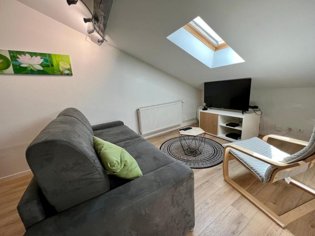 Très bel appartement climatisé situé à coté de la gare et centre ville Périgueux Esterno foto