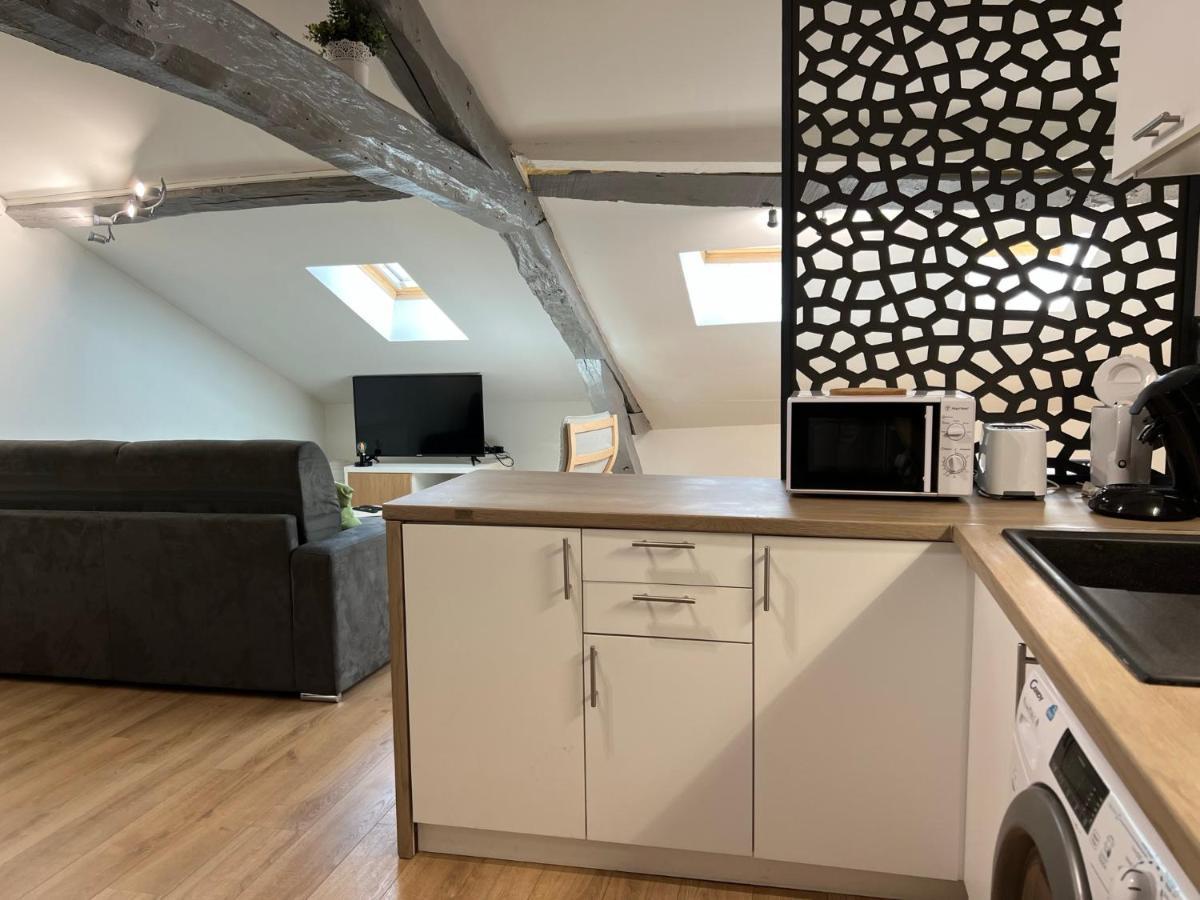 Très bel appartement climatisé situé à coté de la gare et centre ville Périgueux Esterno foto