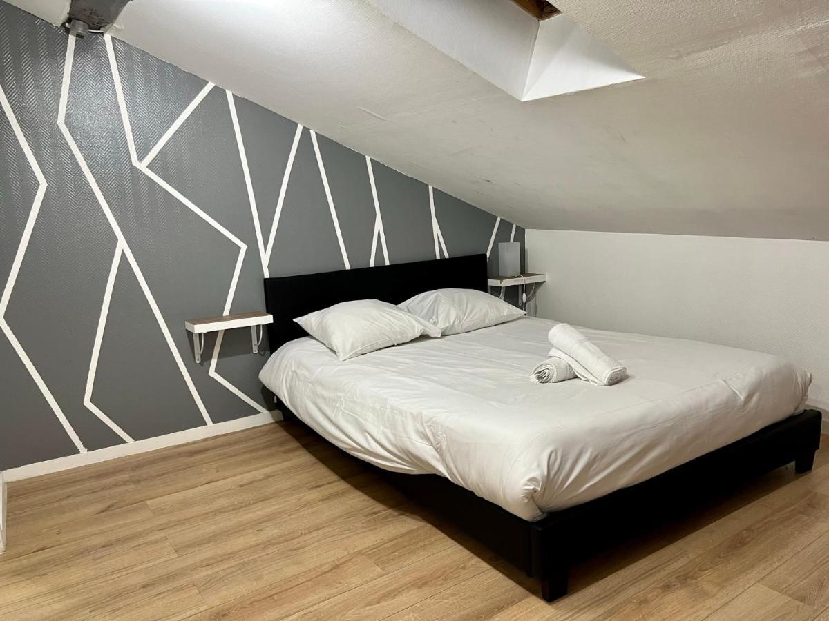 Très bel appartement climatisé situé à coté de la gare et centre ville Périgueux Esterno foto