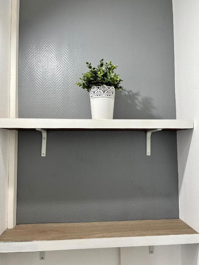 Très bel appartement climatisé situé à coté de la gare et centre ville Périgueux Esterno foto