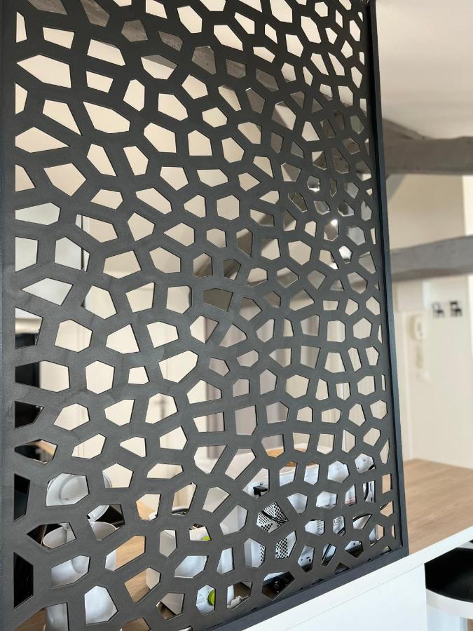 Très bel appartement climatisé situé à coté de la gare et centre ville Périgueux Esterno foto