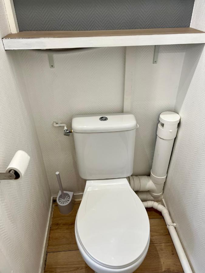 Très bel appartement climatisé situé à coté de la gare et centre ville Périgueux Esterno foto