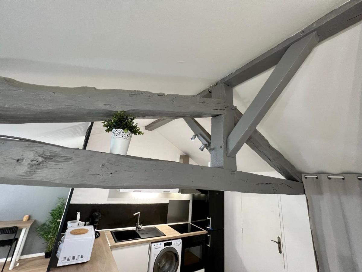Très bel appartement climatisé situé à coté de la gare et centre ville Périgueux Esterno foto