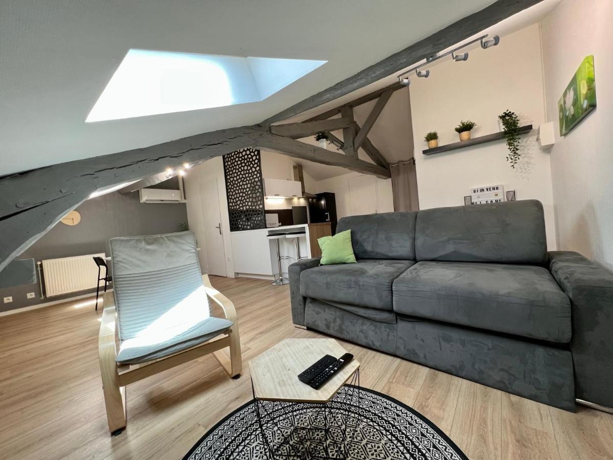 Très bel appartement climatisé situé à coté de la gare et centre ville Périgueux Esterno foto